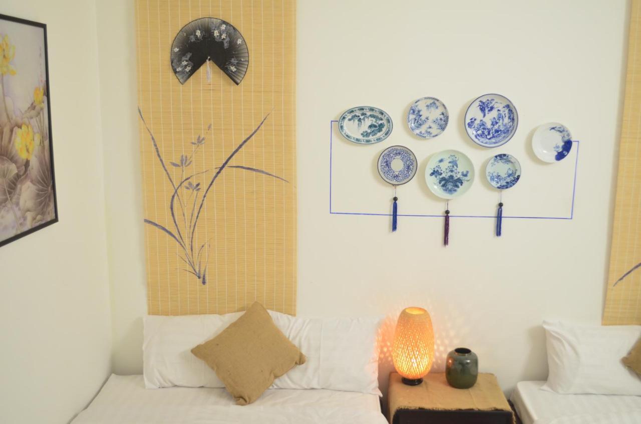 Corner Night Market Homestay Хойан Экстерьер фото